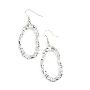 ARTIFACT Checker Silver Earrings Dangling Paparazzi Textured Oval Jewelry